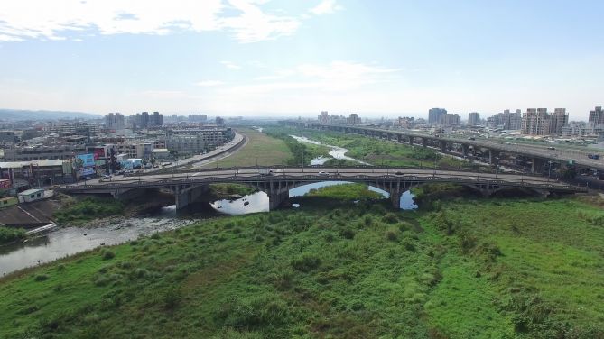 大里市內新橋改建工程